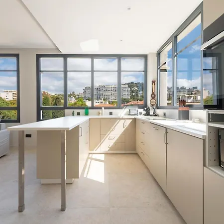 Apartman 3-br Floor With Rooftop *