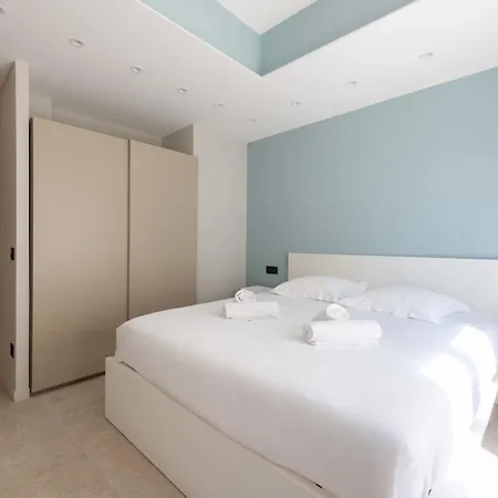 3-br Floor With Rooftop *