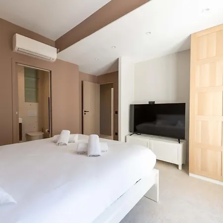 3-br Floor With Rooftop Cannes